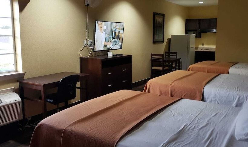 جناح عائلي, Highlands Suites