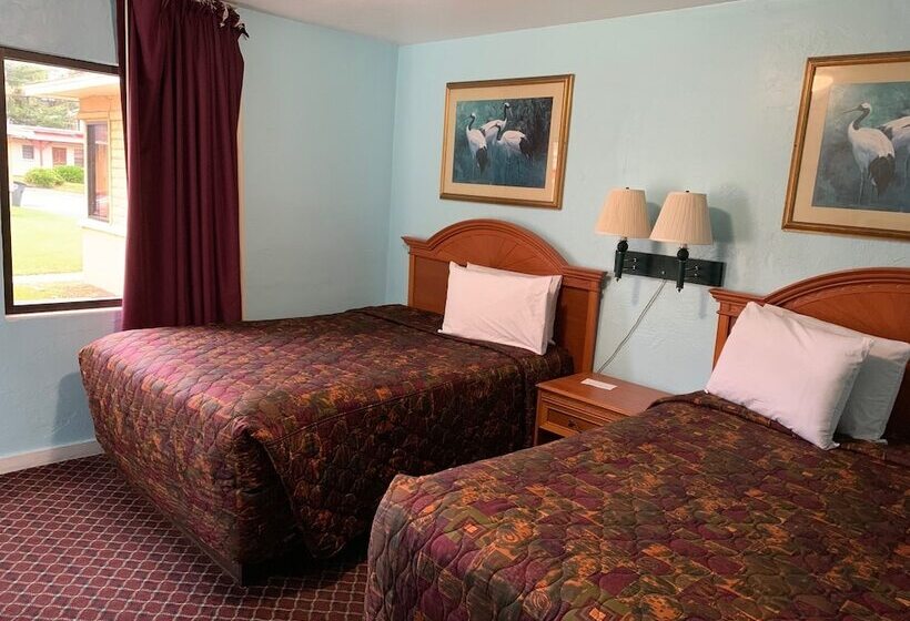 Номер Стандарт 2 Двуспальные Кровати, Travel Inn Daytona