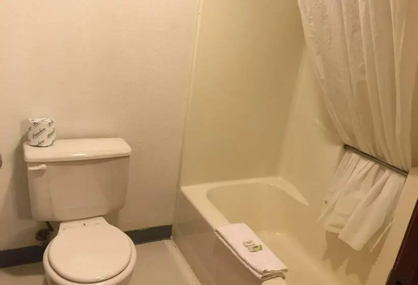 Standard-huone, Travelodge By Wyndham Redwood Falls