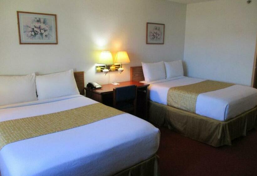 غرفه قياسيه سريرين مزدوجين, Travelodge By Wyndham Redwood Falls