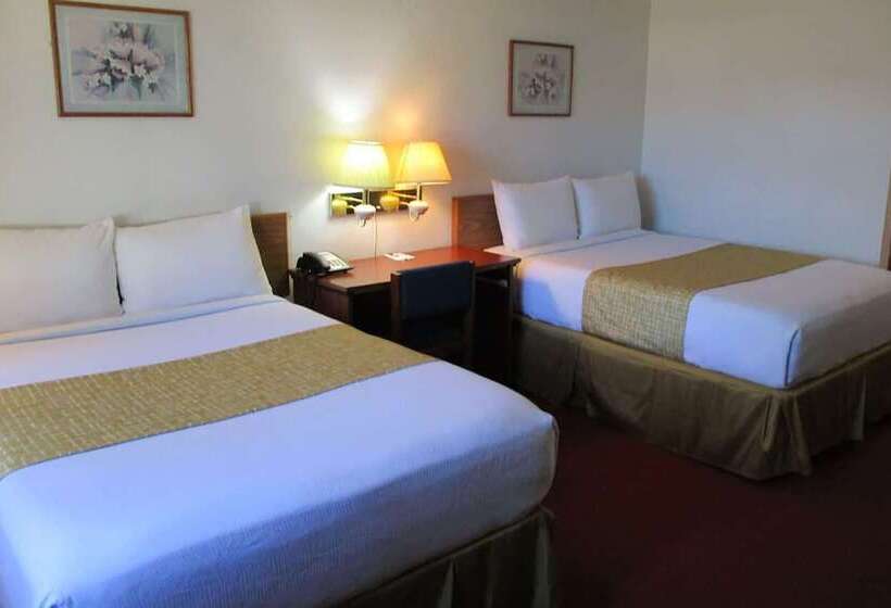 Номер Стандарт 2 Двуспальные Кровати, Travelodge By Wyndham Redwood Falls