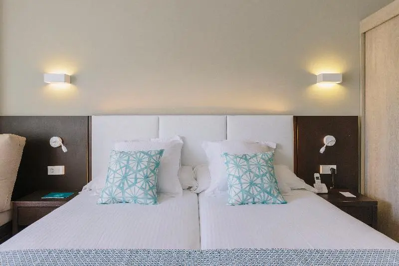 Standard-huone King-vuode, Travelodge By Wyndham Redwood Falls