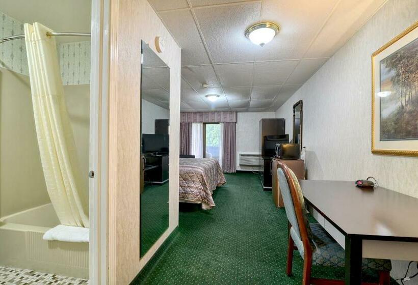 غرفة قياسية داخلية, Roosevelt Inn & Suites Saratoga Springs