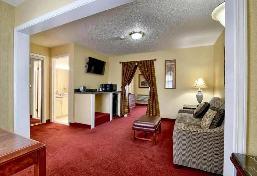 Sviitti King-vuode, Roosevelt Inn & Suites Saratoga Springs