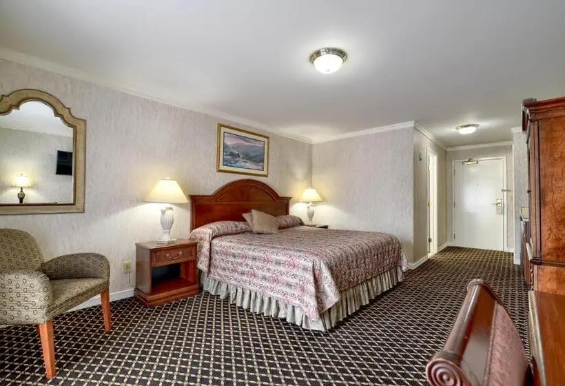 Deluxe-huone Parveke, Roosevelt Inn & Suites Saratoga Springs