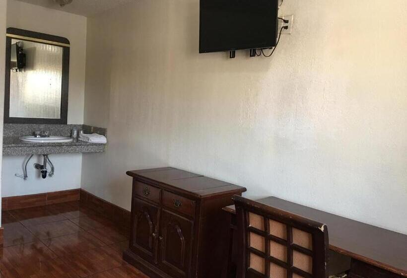 带大床的标准间, Sand Piper Motel   Los Angeles