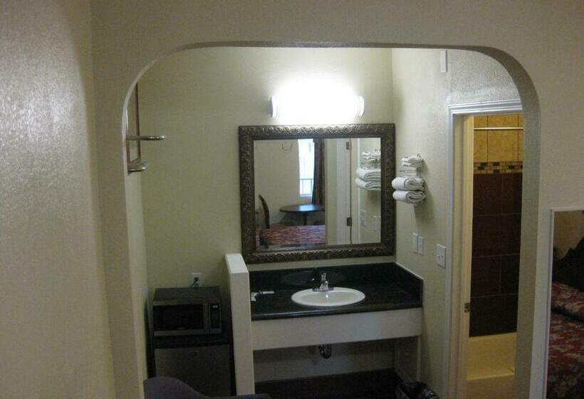 Номер Стандарт, Sunshine Motel