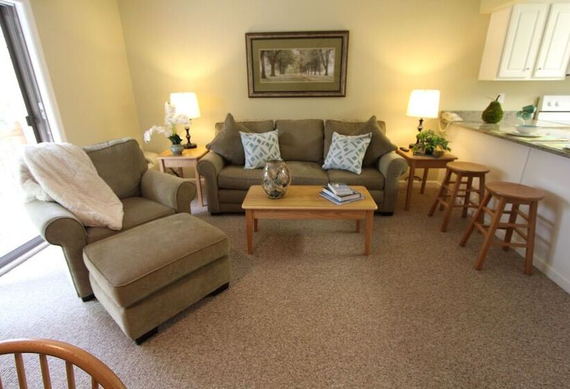 Апартаменты 1 Спальня, Tanglwood Resort