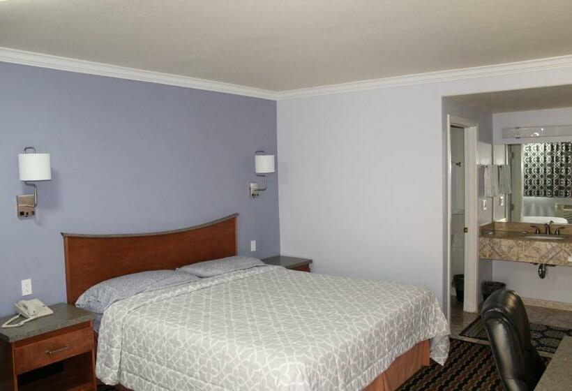Стандартный Номер Кровать Кинг, Trails Motel