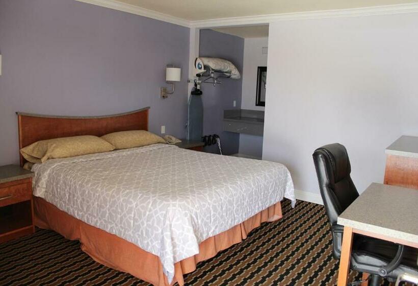 Стандартный Номер Кровать Кинг, Trails Motel