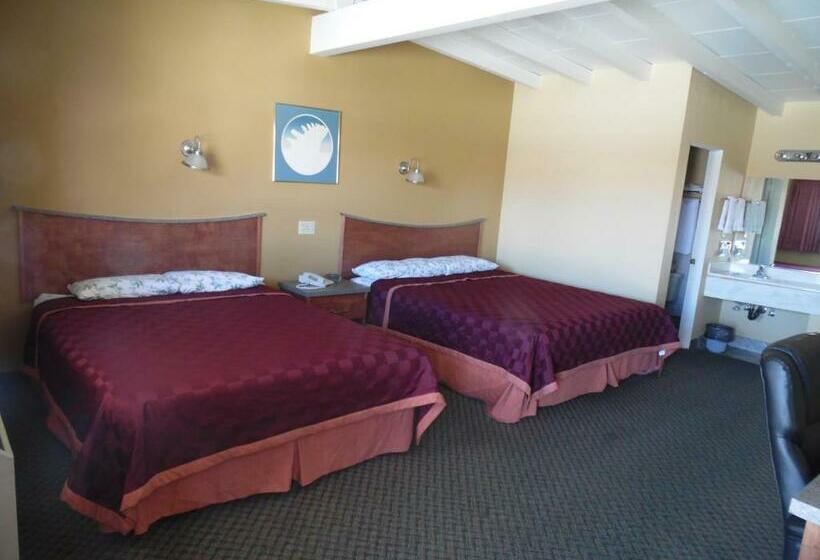 Номер Стандарт, Trails Motel