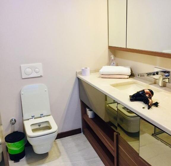 패밀리 룸, Doğan Palace