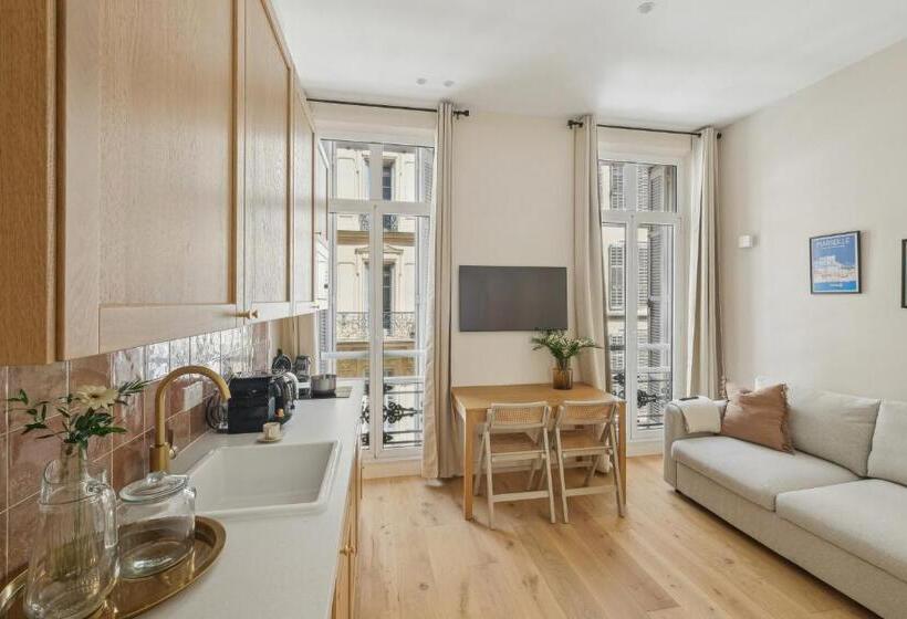 带1个卧室的高级公寓, Rivages Saint Ferréol