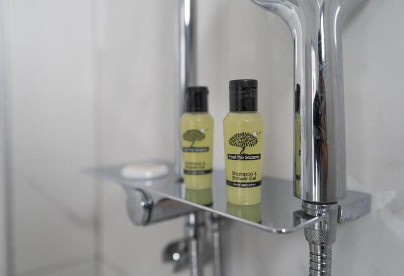 غرفة قياسية ثلاثية, Dodomar Selection