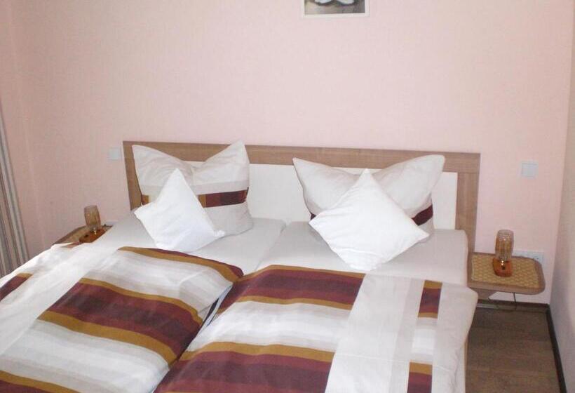 산 전망 스위트, Restaurant Hausberg Garmisch Partenkirchen