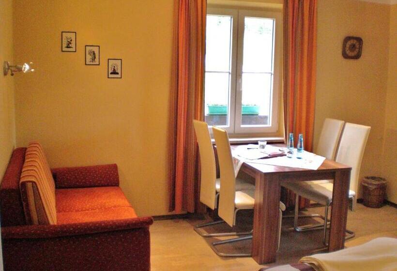 Люкс Вид на Горы, Restaurant Hausberg Garmisch Partenkirchen
