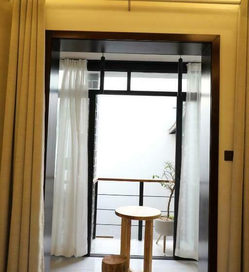 Balkonlu Standart Oda, Eastwood Inn Xi'an