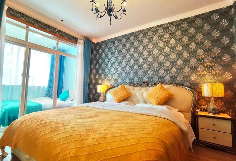 Habitació Triple Estàndard, Mama Naxi Guesthouse