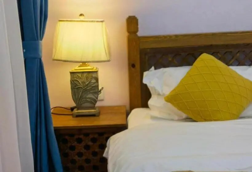 ファミリールーム, Mama Naxi Guesthouse