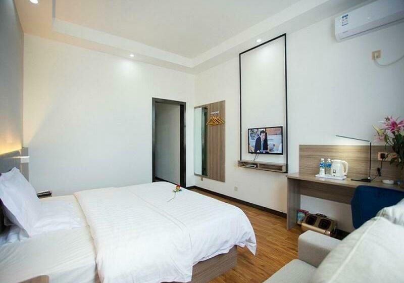 带大床的高级房间, 7days Premium 7days Premium Dali Railway Station Branch