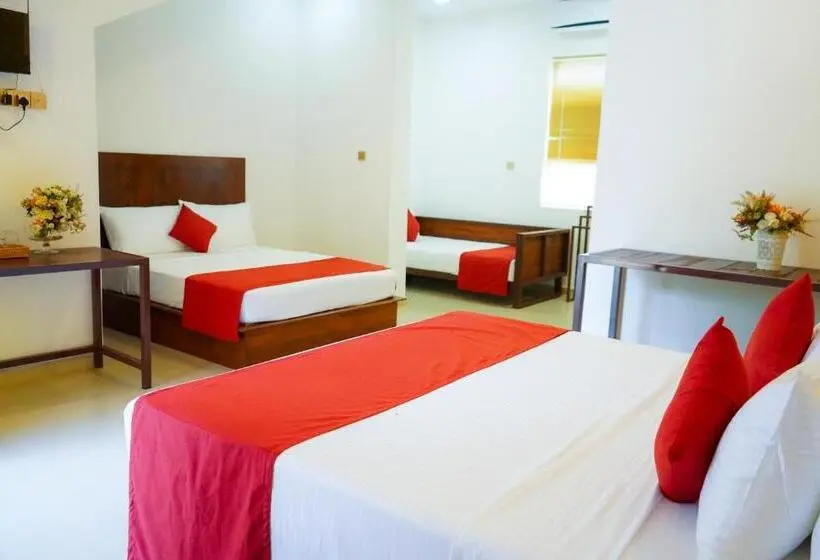 Deluxe-perhehuone, Ananthara Resort
