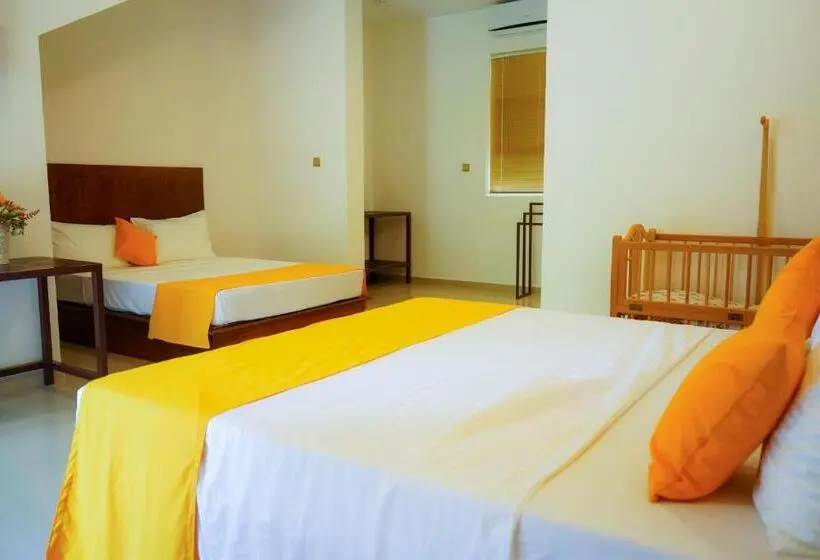 Deluxe-perhehuone, Ananthara Resort