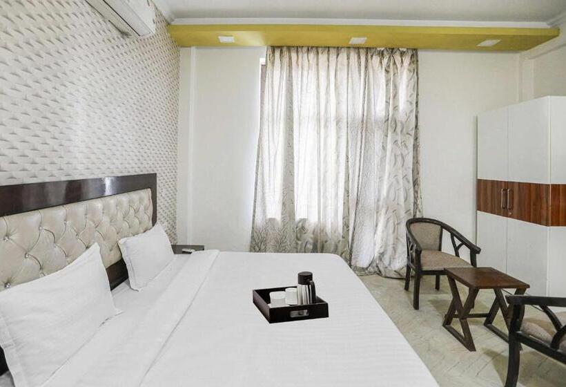 Classic 3 Pers. Værelse, Oyo Townhouse 1120 Moonlight Residency Near Appu Ghar