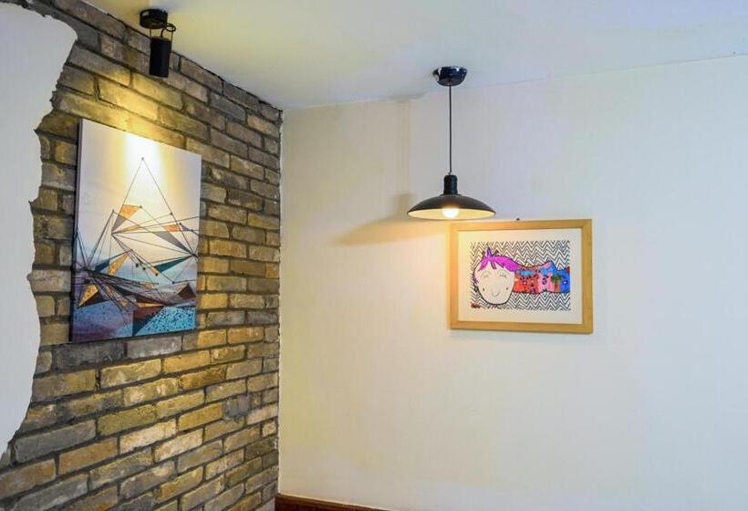 חדר סטנדרט לשלושה, Xi An Travelling With Hotel South Gate