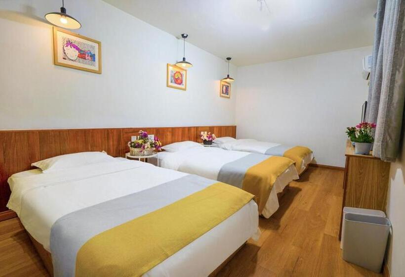 غرفة قياسية ثلاثية, Xi An Travelling With Hotel South Gate