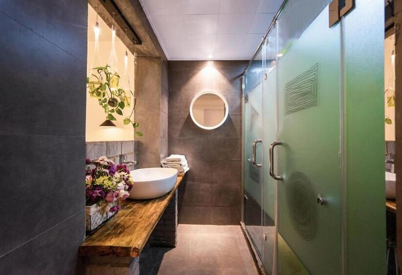 غرفة عائلية, Xi An Travelling With Hotel South Gate