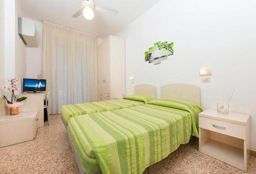 Pokój Standard z Balkonem, Cuba