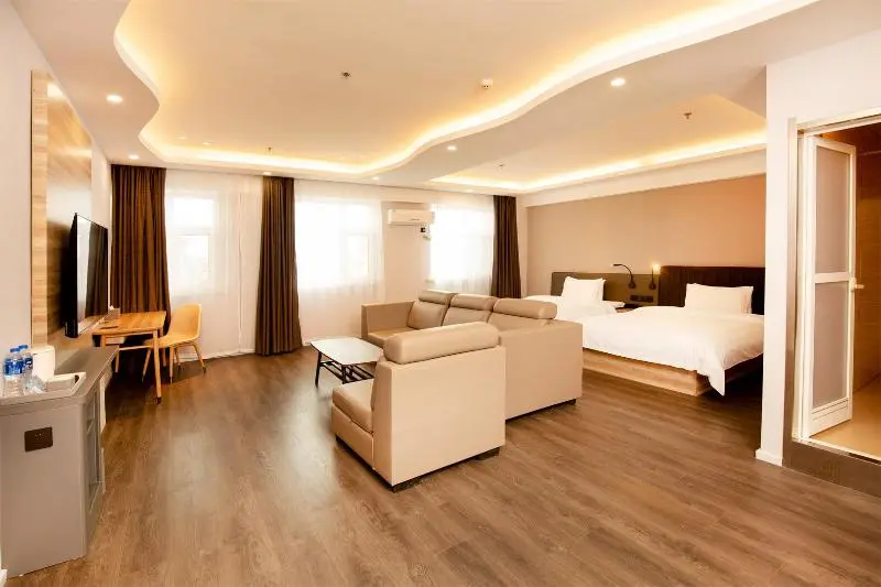 デラックスルーム, Hanting  Changchun Heping Street