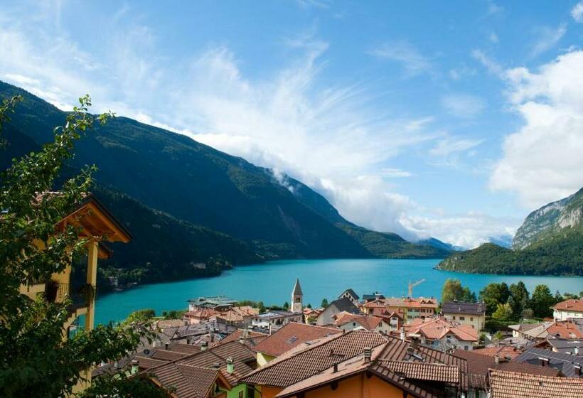 标准间带湖景, Lory Molveno Dolomiti