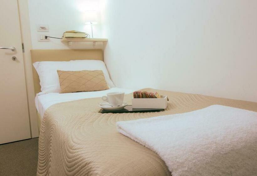 스탠다드 싱글 룸, Villa Anthea