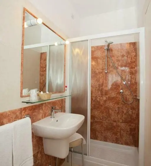 اتاق استاندارد یک نفره, Villa Anthea
