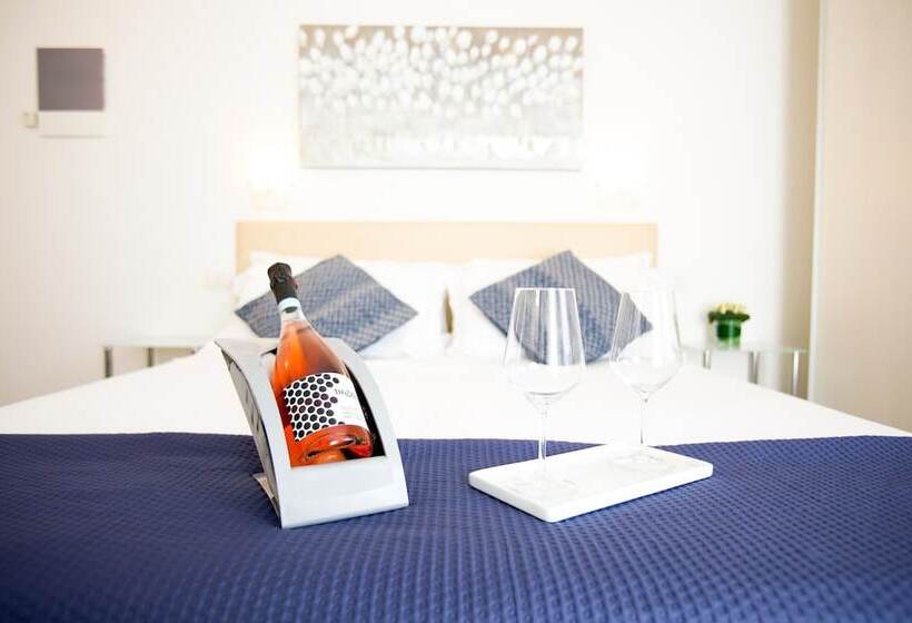 스탠다드 트리플 룸, Villa Anthea