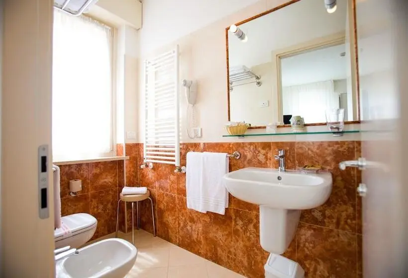 اتاق استاندارد چهار تخته, Villa Anthea