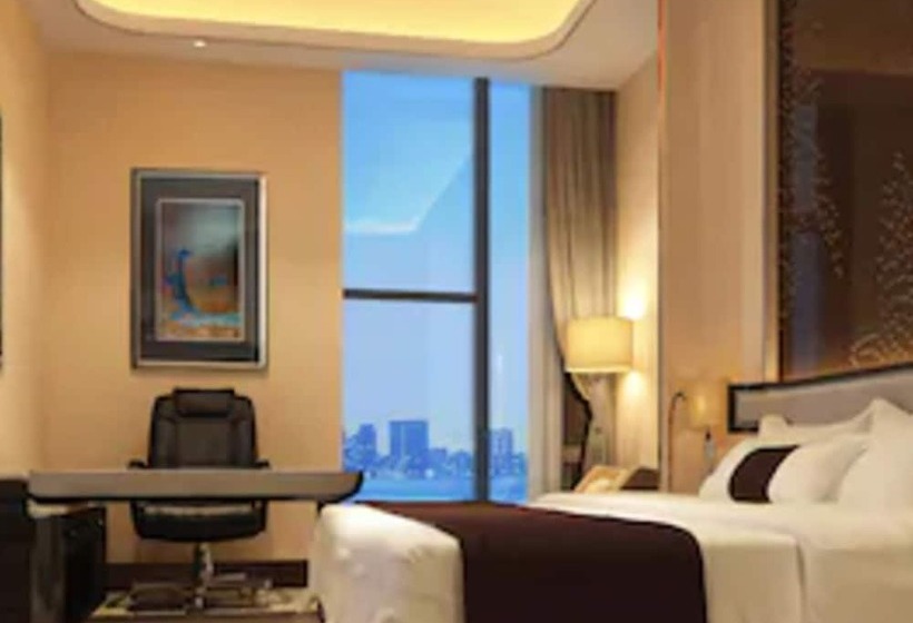 Номер Deluxe, Wuhan Youyi International