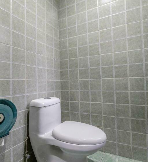 سرير فى غرفة مشتركه, Hofang Guest House