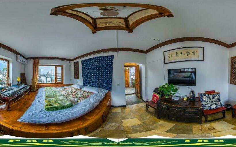 חדר סטנדרט עם מיטת קינג, The Lily Pad Inn