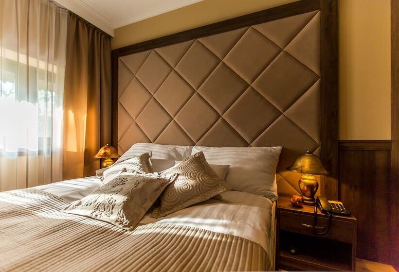 スタンダードルーム, Komló Hotel Gyula