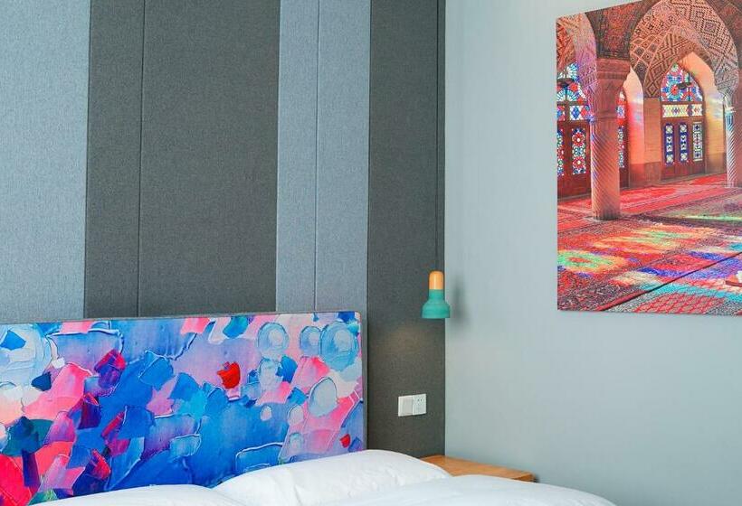 Deluxe Kamer, The Cloudland International Youth Hostel Close To The City Center,15 Min Walks To The Subway, Close