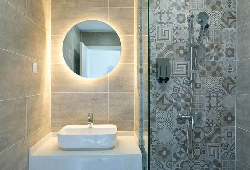 Camera Deluxe, The Cloudland International Youth Hostel Close To The City Center,15 Min Walks To The Subway, Close