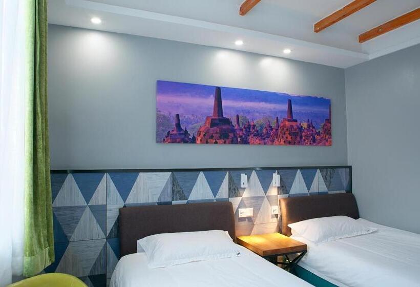 Camera Standard, The Cloudland International Youth Hostel Close To The City Center,15 Min Walks To The Subway, Close