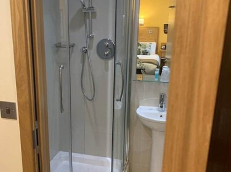 اتاق استاندارد, Regency Hotel Parkside