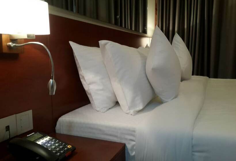 سوییت اجرایی, Coventina Lake Suites