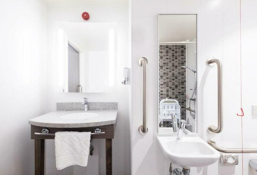 デラックスファミリールーム, Hampton By Hilton Aberdeen Airport