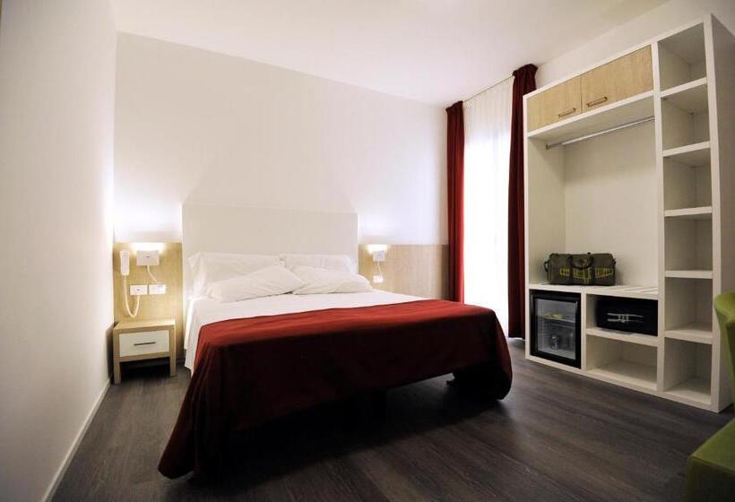 اتاق استاندارد با بالکن, Marzia Holiday Queen