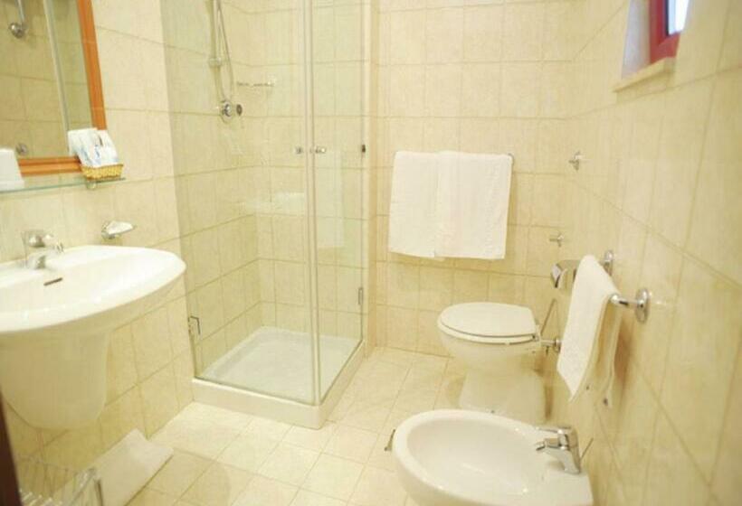 חדר סטנדרט, Poseidonia Mare