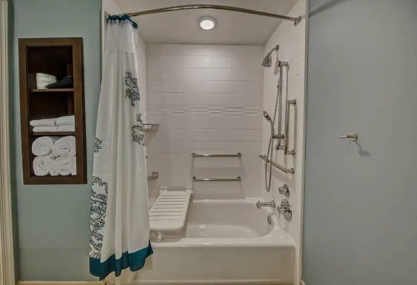 キングサイドベッドのスタンダードワンルーム, Residence Inn Fort Lauderdale Pompano Beach Central